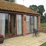 Brickfields Farm 4*