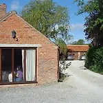 Brickfields Farm Oda ve Kahvaltı