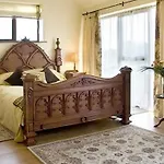 Brickfields Farm 4*