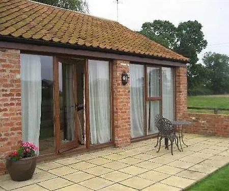 Brickfields Farm 4*